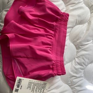 NWT 🤍Lululemon sonic pink hotty hots